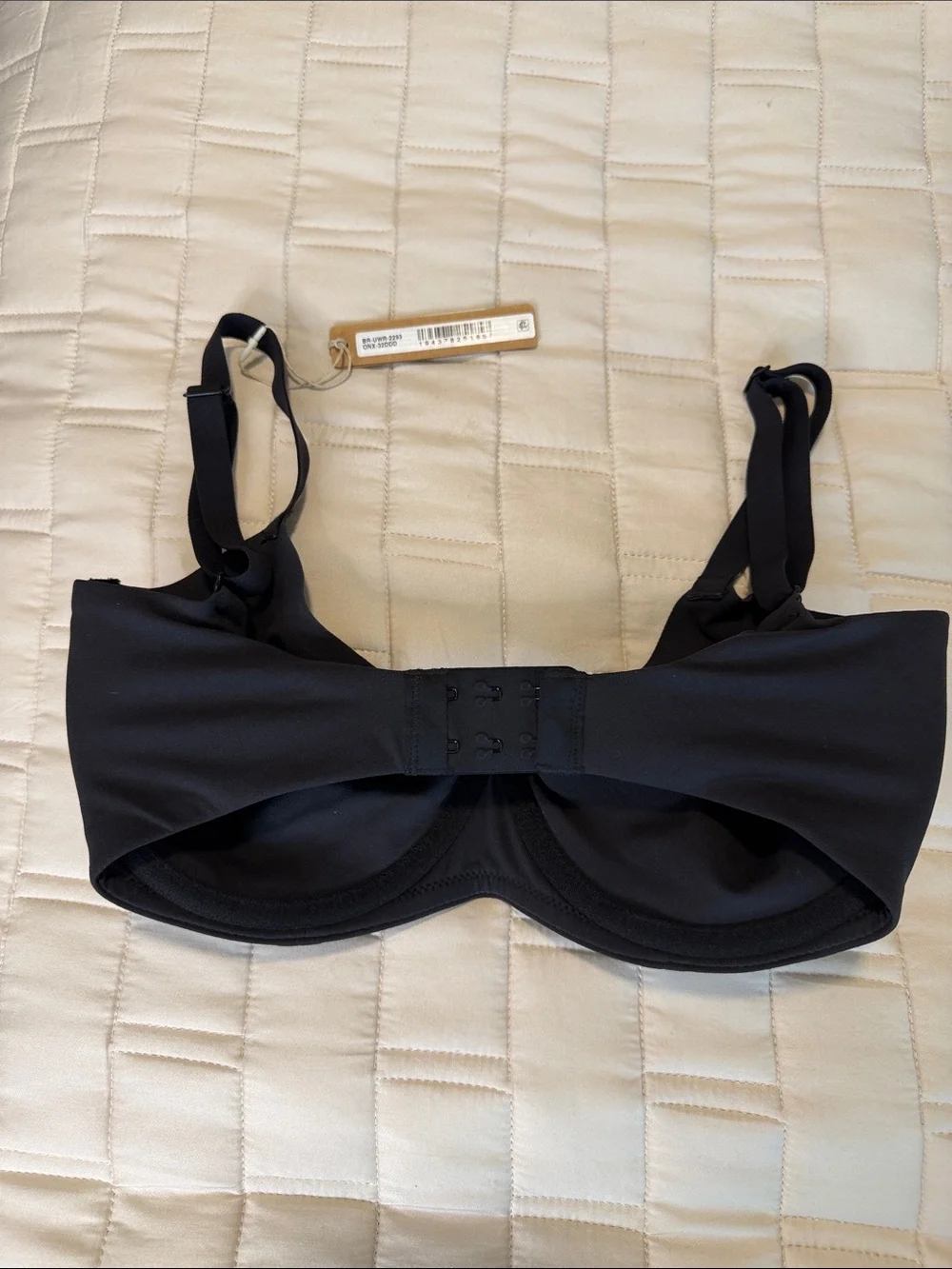 SKIMS Black Smooth Underwire Support Bra - Picture 2 of 4